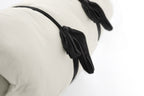 Colchoneta ecológica Zenmat, portátil y cómoda, polivalente y natural, elaborada artesanalmente con algodón y fibra de cáñamo, incluye funda lavable 100% algodón, hecha en Barcelona de forma artesanal. Ideal para Shiatsu. Color crudo y con lazo para doblar. Tamaño doble.